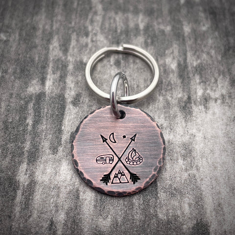RUSTIC CAMPING KEYCHAIN